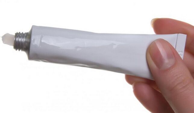 Benotzt Gel fir Krampfadern