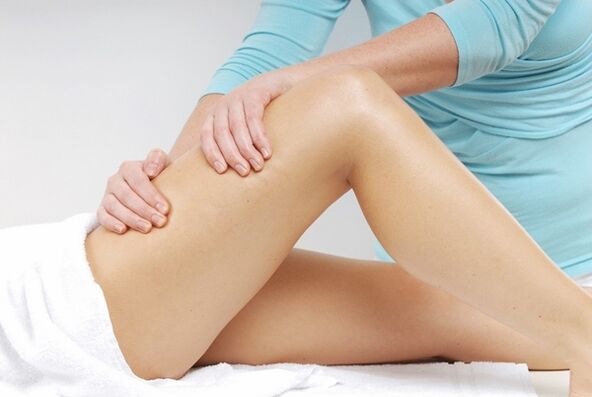Maacht Massage fir Krampfadern vun den ënneschten Extremitéiten